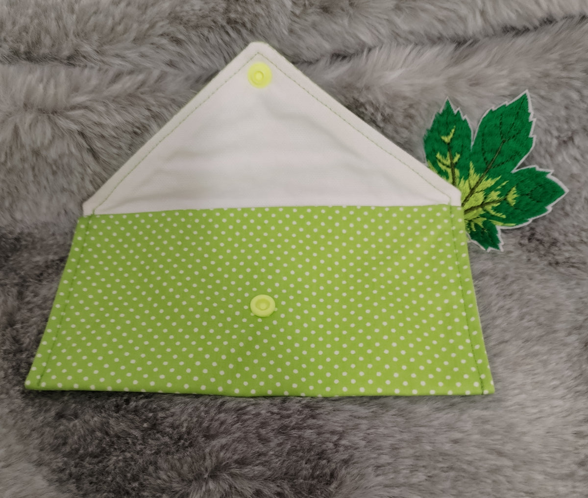 Petites pochettes tissu forme enveloppe