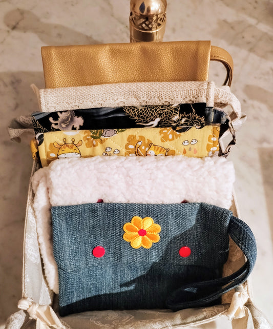 Petites pochettes tissu avec dragonne