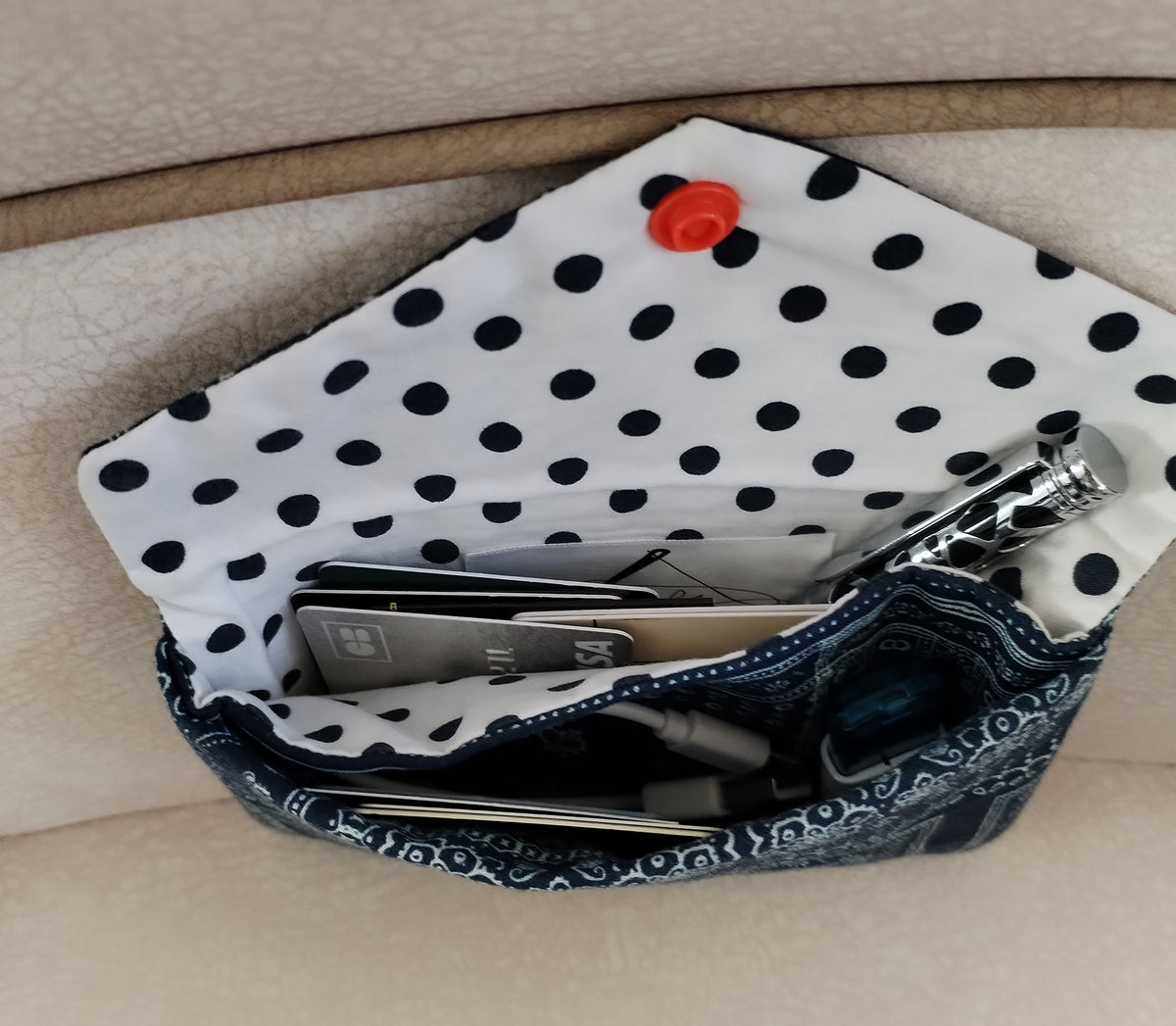 Pochette "portefeuille" double compartiment